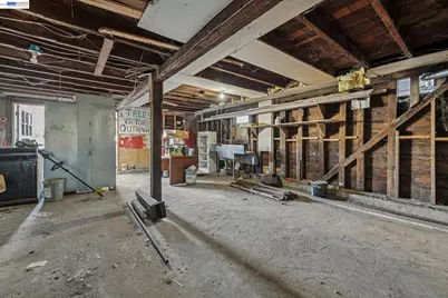 1717 9th St, Oakland, CA 94607 - Photo 23
