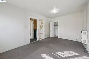 1717 9th St, Oakland, CA 94607 - Photo 17