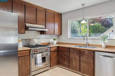 912 Marie Ave, Martinez, CA 94553 - Photo 15
