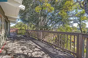 557 Summit Dr, Pinole, CA 94564 - Photo 33