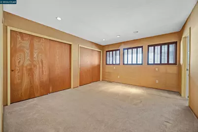 557 Summit Dr, Pinole, CA 94564 - Photo 13