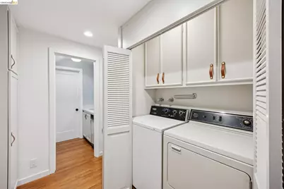 18 Arlington Ct, Kensington, CA 94707 - Photo 41
