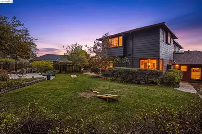 18 Arlington Ct, Kensington, CA 94707 - Photo 67