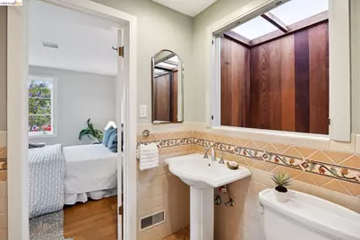 18 Arlington Ct, Kensington, CA 94707 - Photo 39