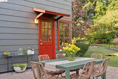 18 Arlington Ct, Kensington, CA 94707 - Photo 31