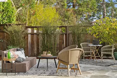 18 Arlington Ct, Kensington, CA 94707 - Photo 29