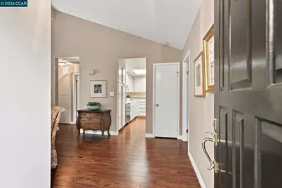231 Charter Oak Cir, Walnut Creek, CA 94597 - Photo 3
