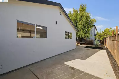 940 Idaho St, San Mateo, CA 94402 - Photo 69
