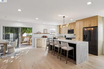 940 Idaho St, San Mateo, CA 94402 - Photo 25