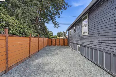 214 Knoles Way, Stockton, CA 95204 - Photo 29