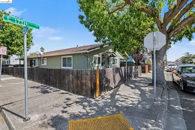 201 17th St, Pittsburg, CA 94565 - Photo 3