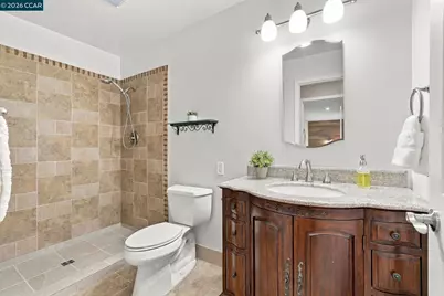 1719 Greentree Dr, Concord, CA 94521 - Photo 39
