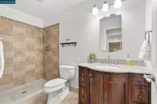 1719 Greentree Dr, Concord, CA 94521 - Photo 39