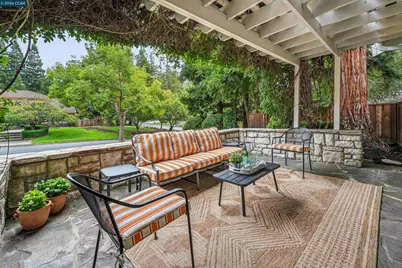 2175 Canyon Oak Ln, Danville, CA 94506 - Photo 65