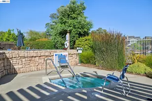37 Oak Park Dr, Alameda, CA 94502 - Photo 53