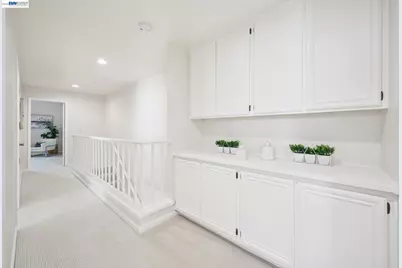 37 Oak Park Dr, Alameda, CA 94502 - Photo 29