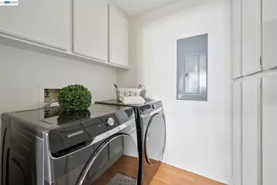 37 Oak Park Dr, Alameda, CA 94502 - Photo 27