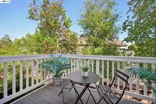 37 Oak Park Dr, Alameda, CA 94502 - Photo 35