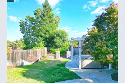 1124 Bush St, Martinez, CA 94553 - Photo 33