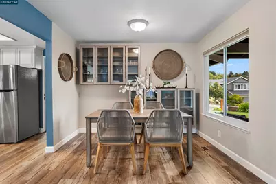 452 Lori Dr, Benicia, CA 94510 - Photo 5