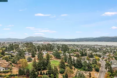 452 Lori Dr, Benicia, CA 94510 - Photo 57