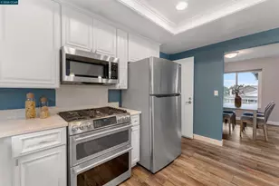 452 Lori Dr, Benicia, CA 94510 - Photo 21