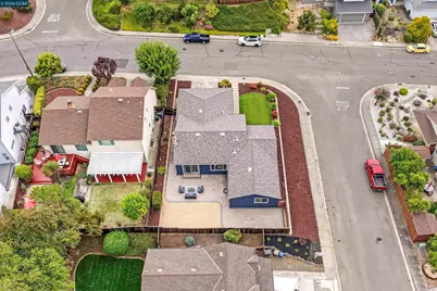 452 Lori Dr, Benicia, CA 94510 - Photo 47