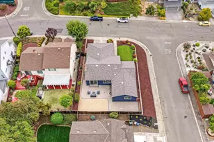 452 Lori Dr, Benicia, CA 94510 - Photo 47