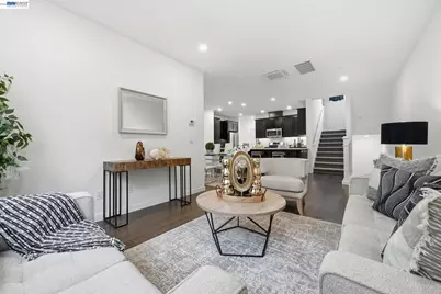 5862 Cadence Ave, Dublin, CA 94568 - Photo 9