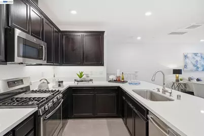 5862 Cadence Ave, Dublin, CA 94568 - Photo 11