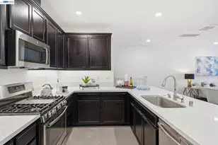 5862 Cadence Ave, Dublin, CA 94568 - Photo 11