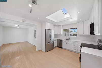 2282 Charlotte Ave, Concord, CA 94518 - Photo 9