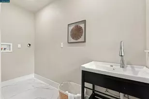 3306 Jordan Rd, Oakland, CA 94602 - Photo 17