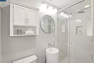 57 Lombardy Ln, Orinda, CA 94563 - Photo 25