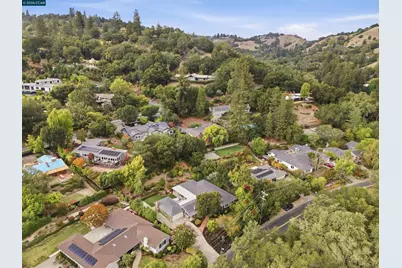 57 Lombardy Ln, Orinda, CA 94563 - Photo 55