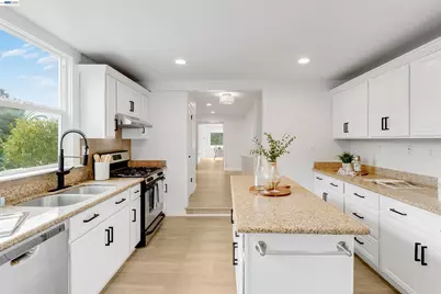 3416 Davis St, Oakland, CA 94601 - Photo 17