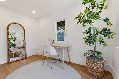 328 Ramona Ave, Piedmont, CA 94611 - Photo 45