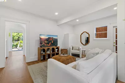 328 Ramona Ave, Piedmont, CA 94611 - Photo 21