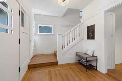 328 Ramona Ave, Piedmont, CA 94611 - Photo 9