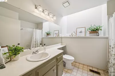 836 Navaronne Way, Concord, CA 94518 - Photo 59