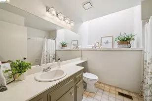 836 Navaronne Way, Concord, CA 94518 - Photo 59