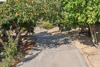 836 Navaronne Way, Concord, CA 94518 - Photo 69