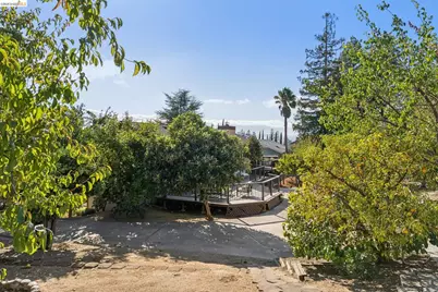 836 Navaronne Way, Concord, CA 94518 - Photo 75