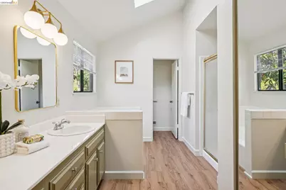 836 Navaronne Way, Concord, CA 94518 - Photo 47
