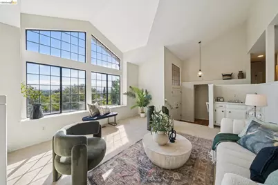 836 Navaronne Way, Concord, CA 94518 - Photo 31
