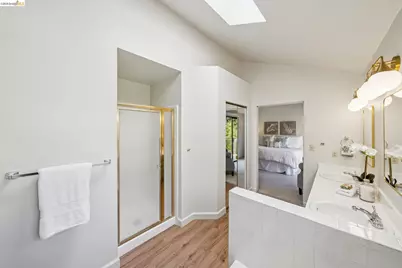 836 Navaronne Way, Concord, CA 94518 - Photo 51