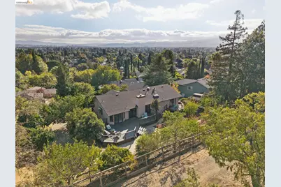 836 Navaronne Way, Concord, CA 94518 - Photo 95
