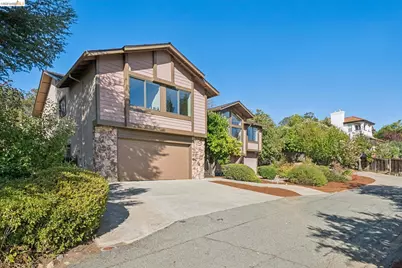836 Navaronne Way, Concord, CA 94518 - Photo 3