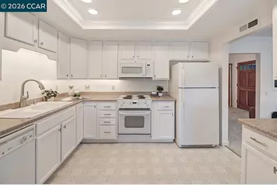 2400 Pine Knoll #3, Walnut Creek, CA 94595 - Photo 11