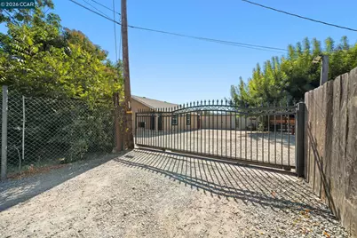 5324 Hobart Ave, Stockton, CA 95215 - Photo 33